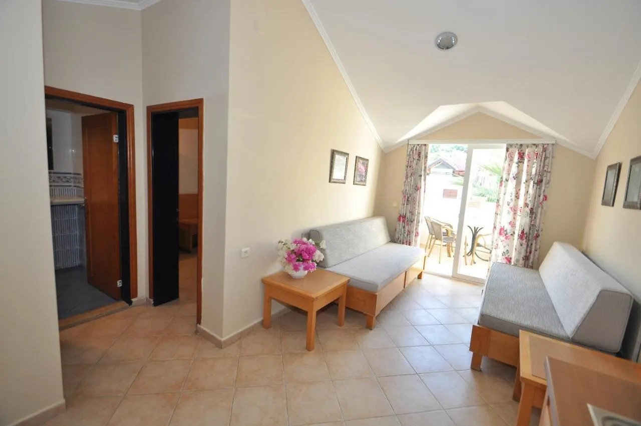 Sun Blue Apart Hotel İcmeler