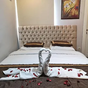 golf-royal-residence.istanbul-turkeyhotels.com/